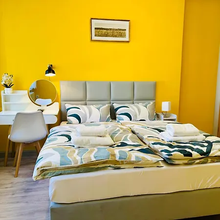 Urlaub-& Bussinesswohnung In Doeblen 01 Guest house Dobeln